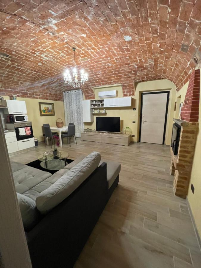 Ferienwohnung Residenza Nikol Casale Monferrato Exterior foto