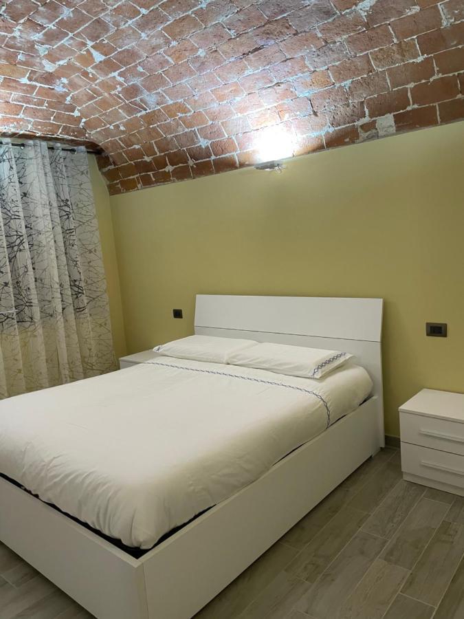 Ferienwohnung Residenza Nikol Casale Monferrato Exterior foto